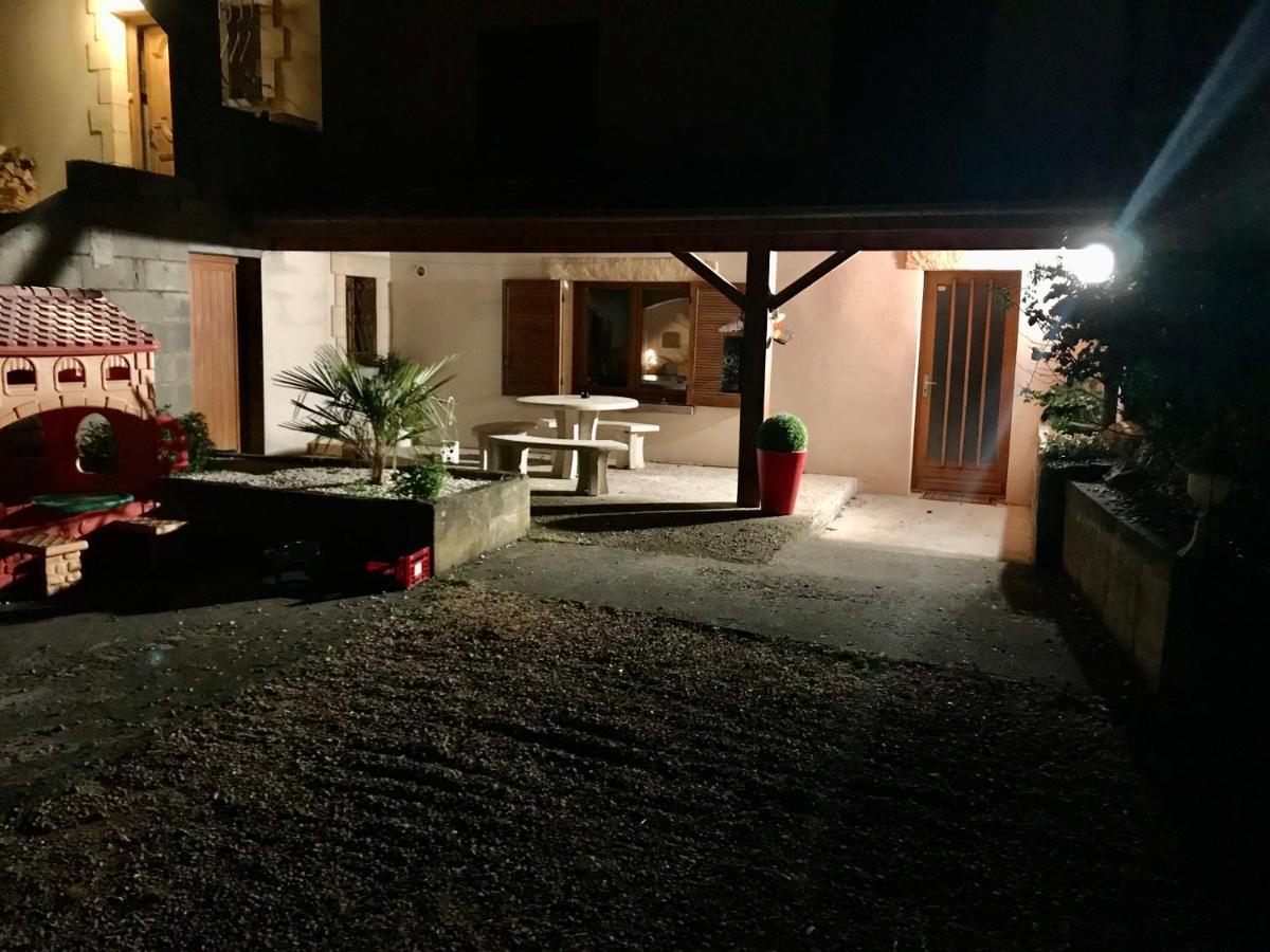 Spacieux Appartement 110M2 Avec Terrasse Privative Beauregard-Vendon Eksteriør billede
