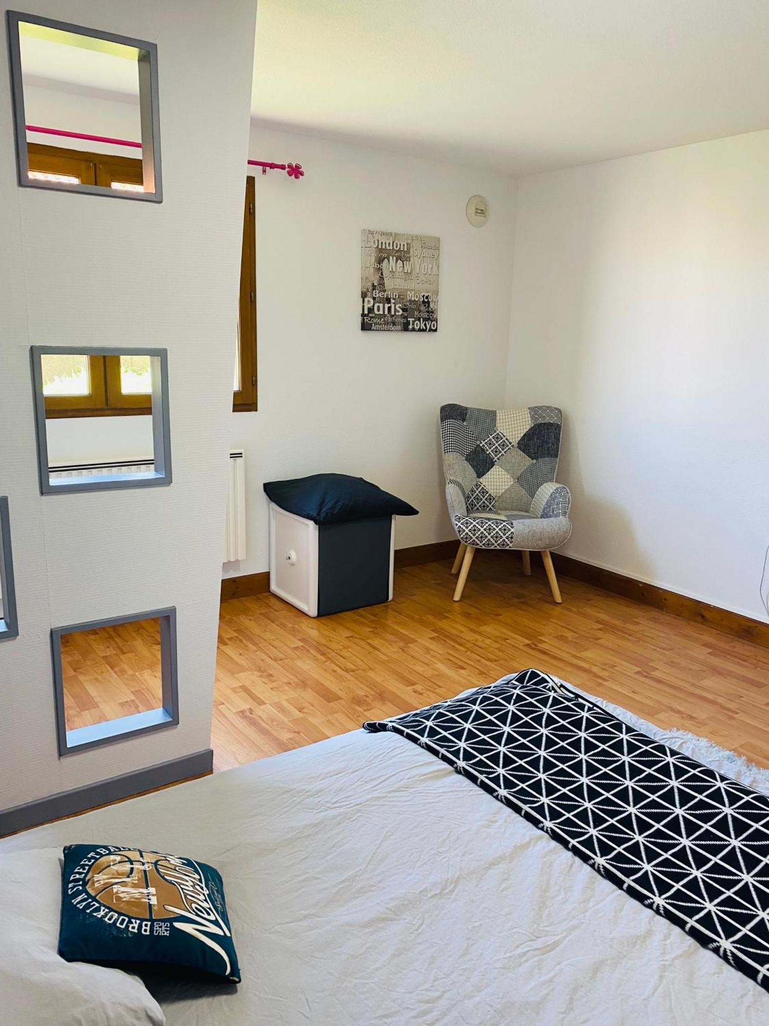 Spacieux Appartement 110M2 Avec Terrasse Privative Beauregard-Vendon Eksteriør billede